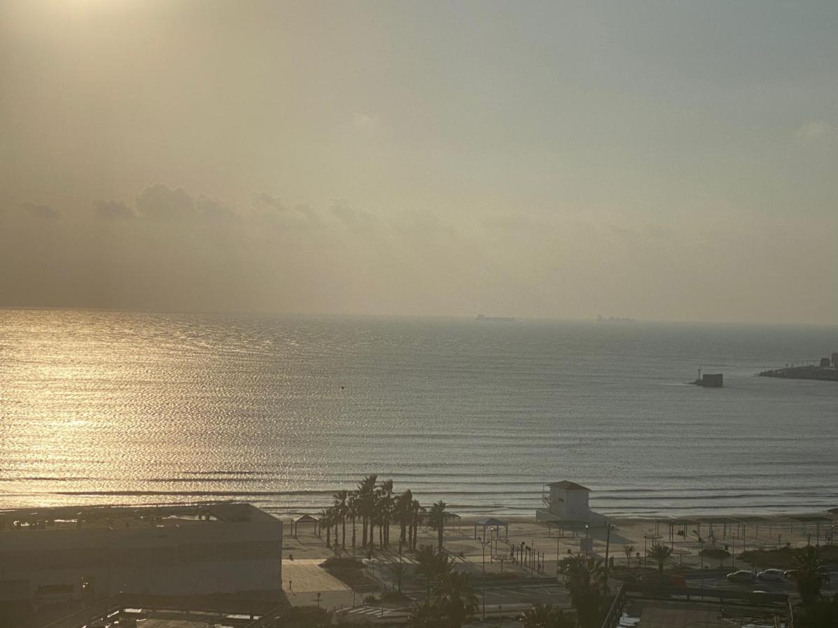 Acre Sea View 11Th Floor Apartment المظهر الخارجي الصورة